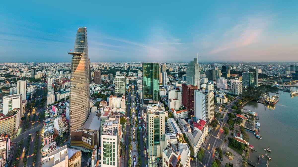 📊 BÁO CÁO THỊ TRƯỜNG | VN-Index xác lập đỉnh lịch sử mới — 18/05/2026
